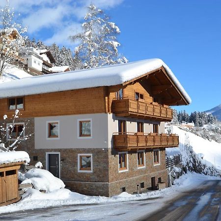 Ferienhaus Rieder Wald im Pinzgau Kültér fotó